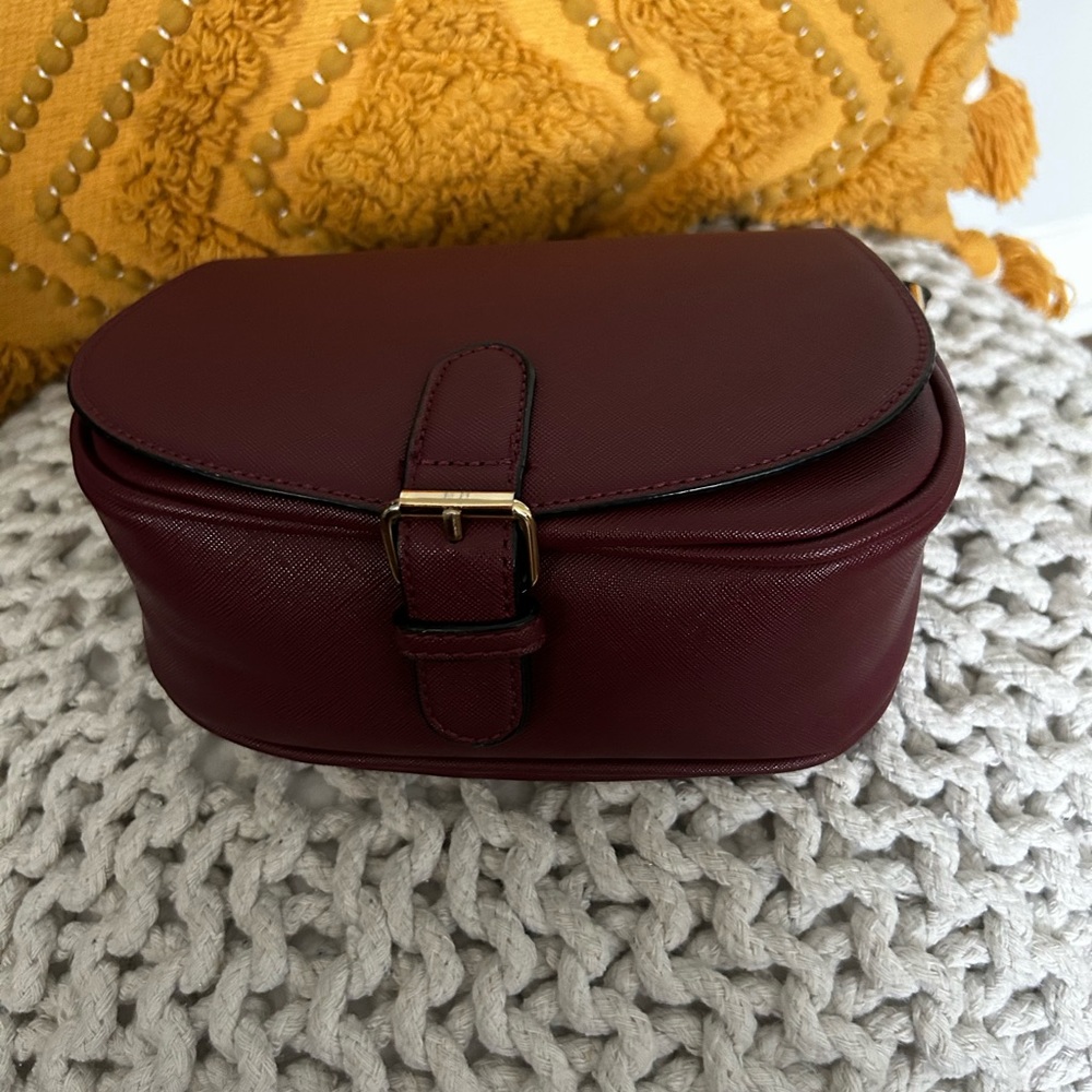 Maroon crossbody 🔥♥️